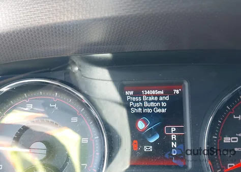 2013 Dodge Charger Sxt z USA, uszkodzony, nr VIN 2C3CDXJG9DH678838